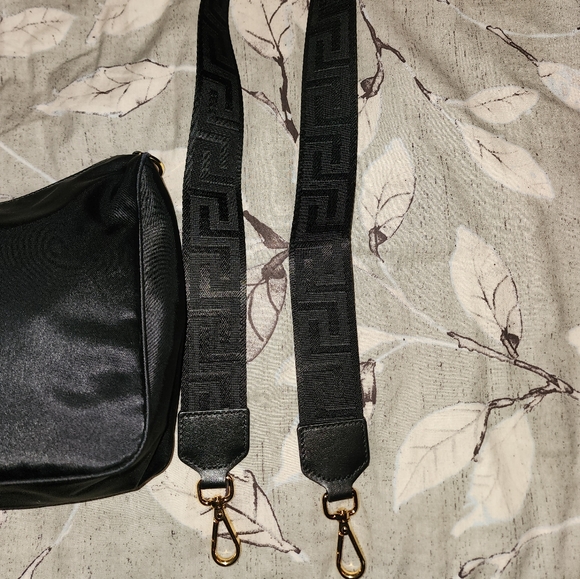 Versace bag - Picture 3 of 4